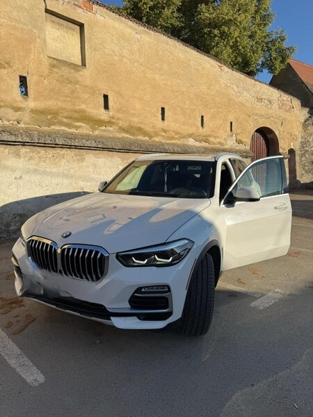 Cumpar autoturisme rulate, defecte sau avariate!